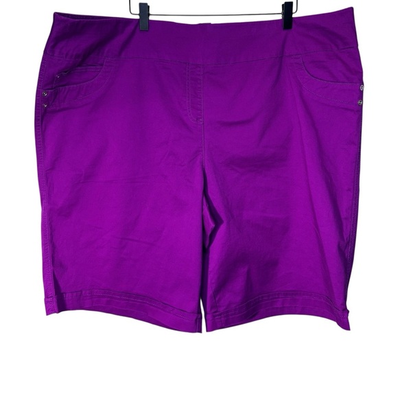 Pennington's Savvy Fit Pink Bermuda Pull on Shorts Size 24 NWT - Picture 1 of 6